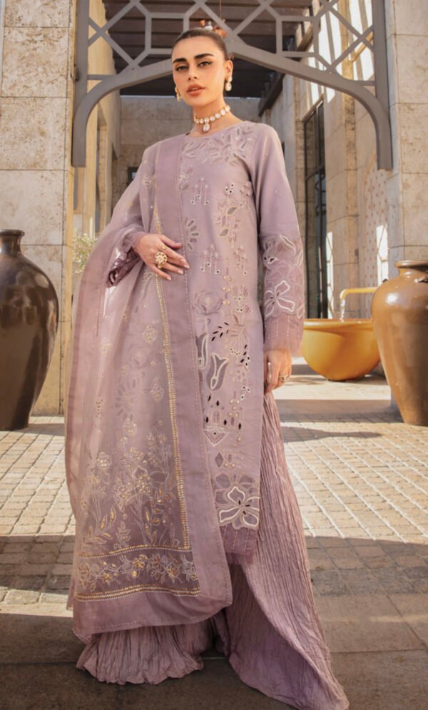 PARISA - Image 5