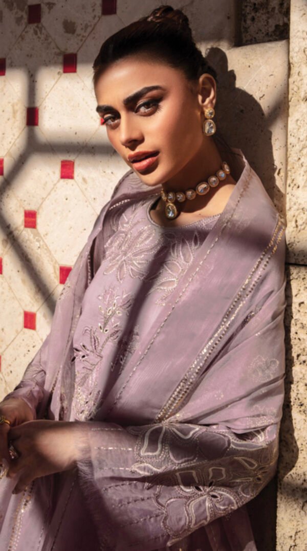 PARISA - Image 3