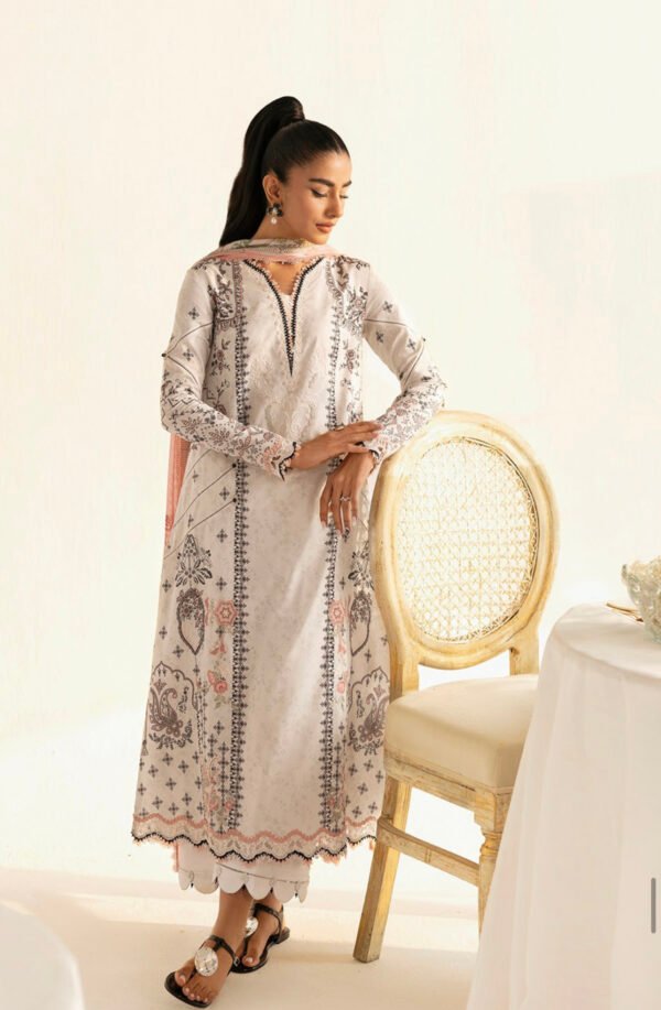 Qalamqar- Q prints ‘25 -Lyra - Image 2